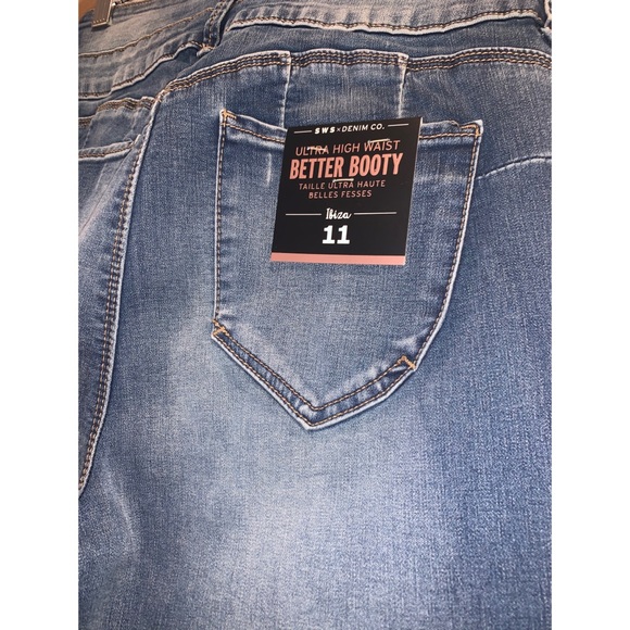 High Waist Jeans 🍑 - Picture 4 of 4